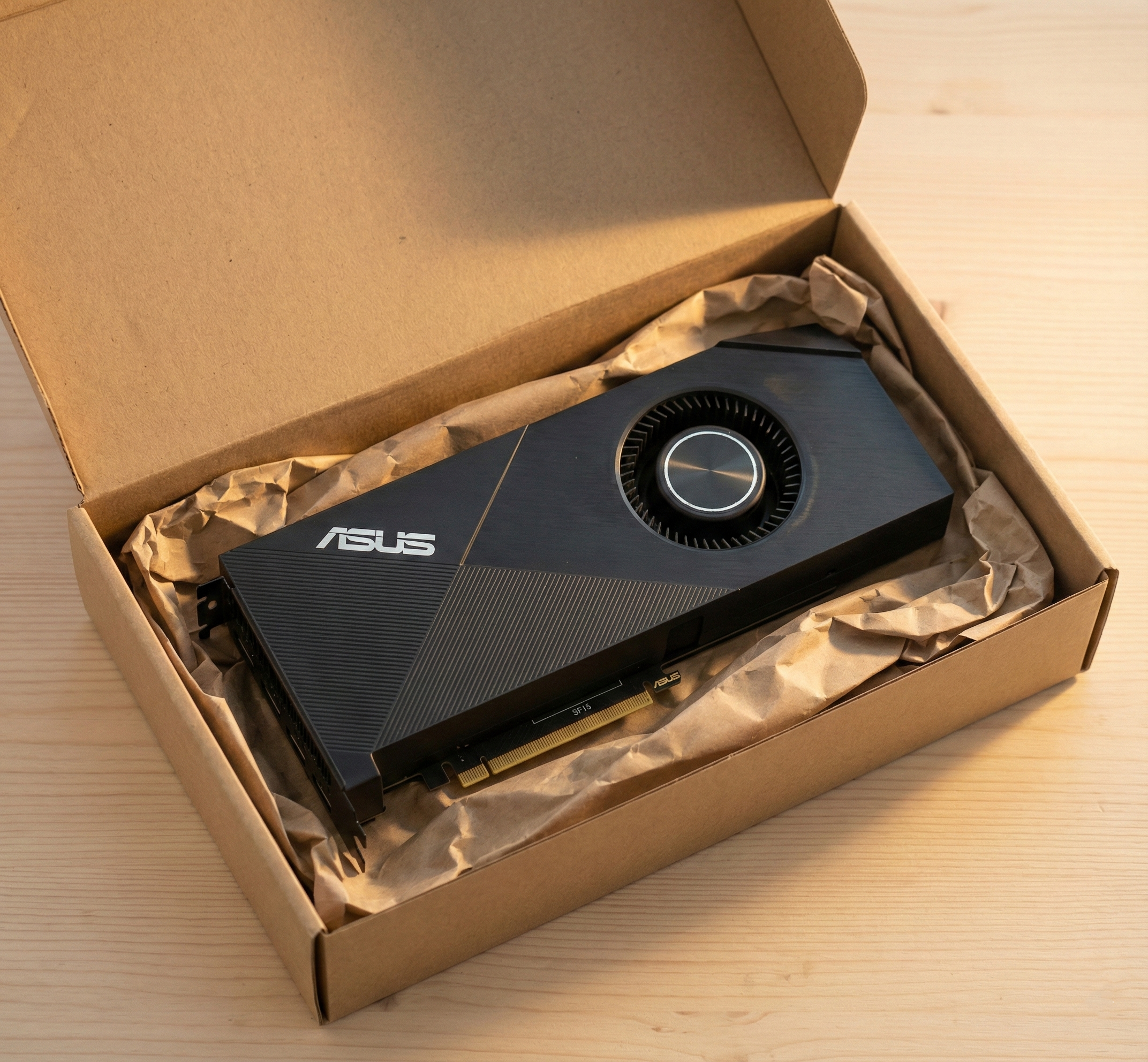 ASUS ROG GeForce RTX 2060 Turbo 6G - Reconditionnée