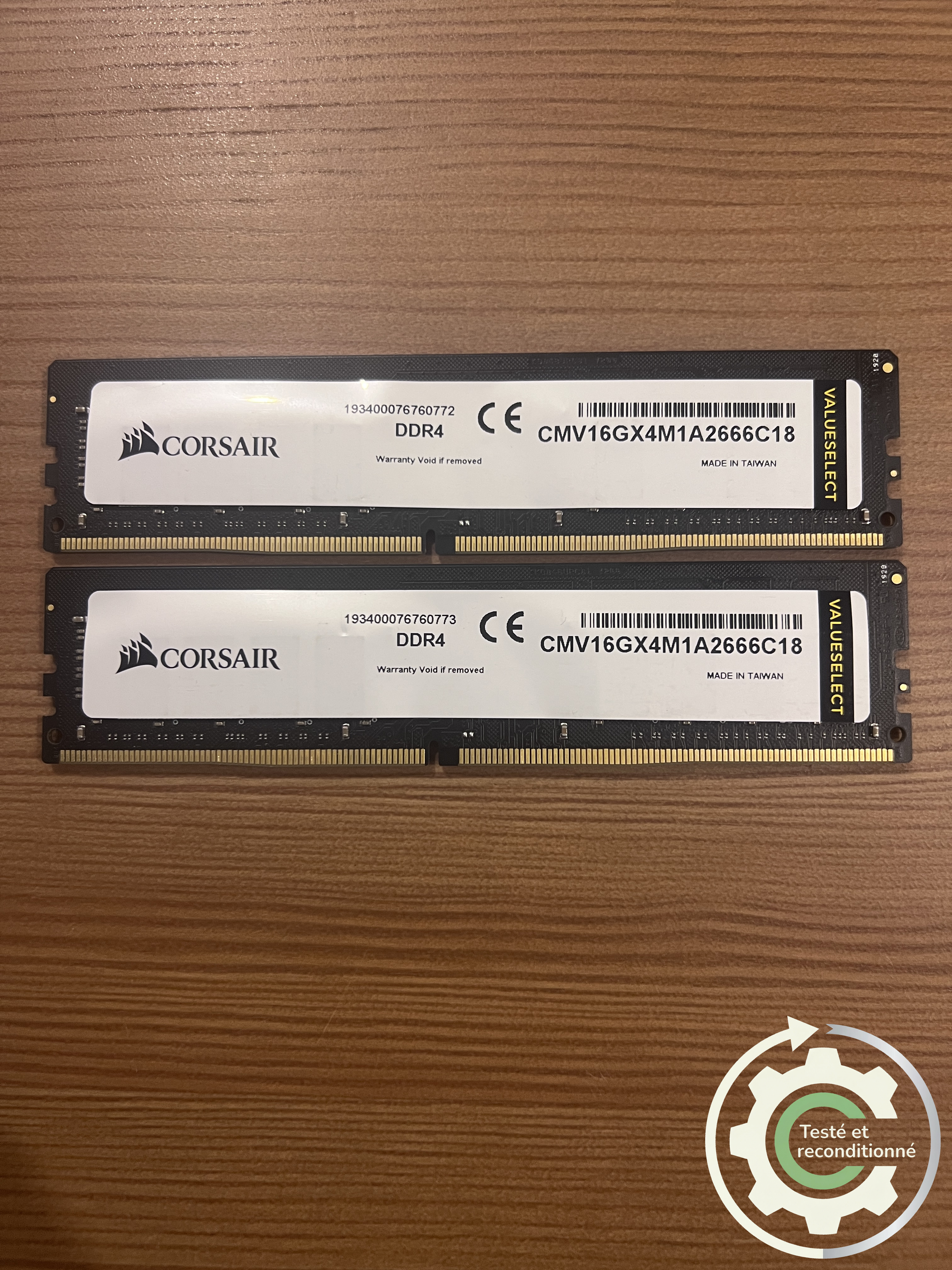 Corsair Value Select - 32 Go (2x16 Go) - DDR4 2666 MHz CL18 - Reconditionnée