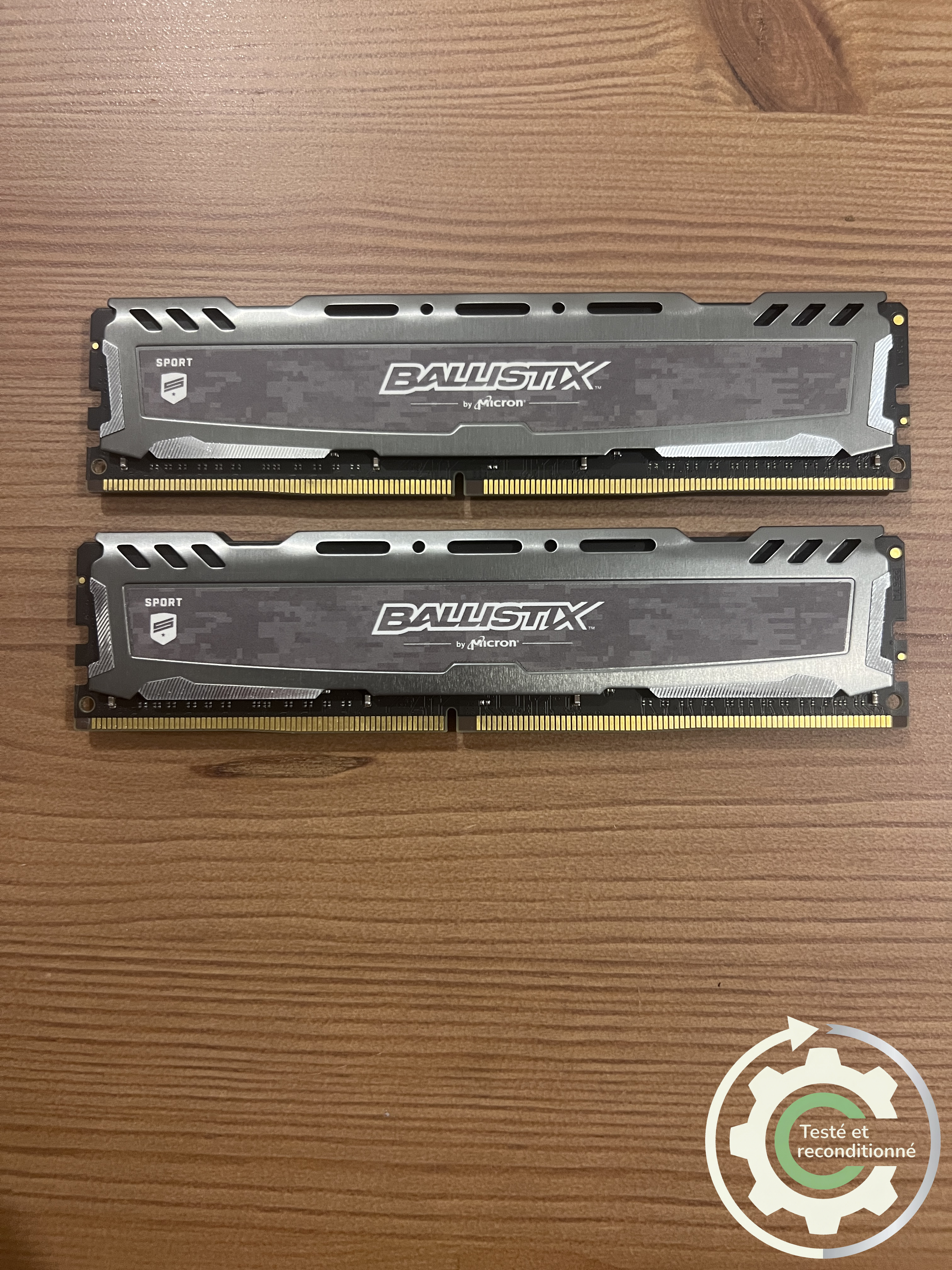 Crucial Ballistix Sport LT - 32 Go (2x16 Go) - DDR4 2666 MHz CL16 - Reconditionnée
