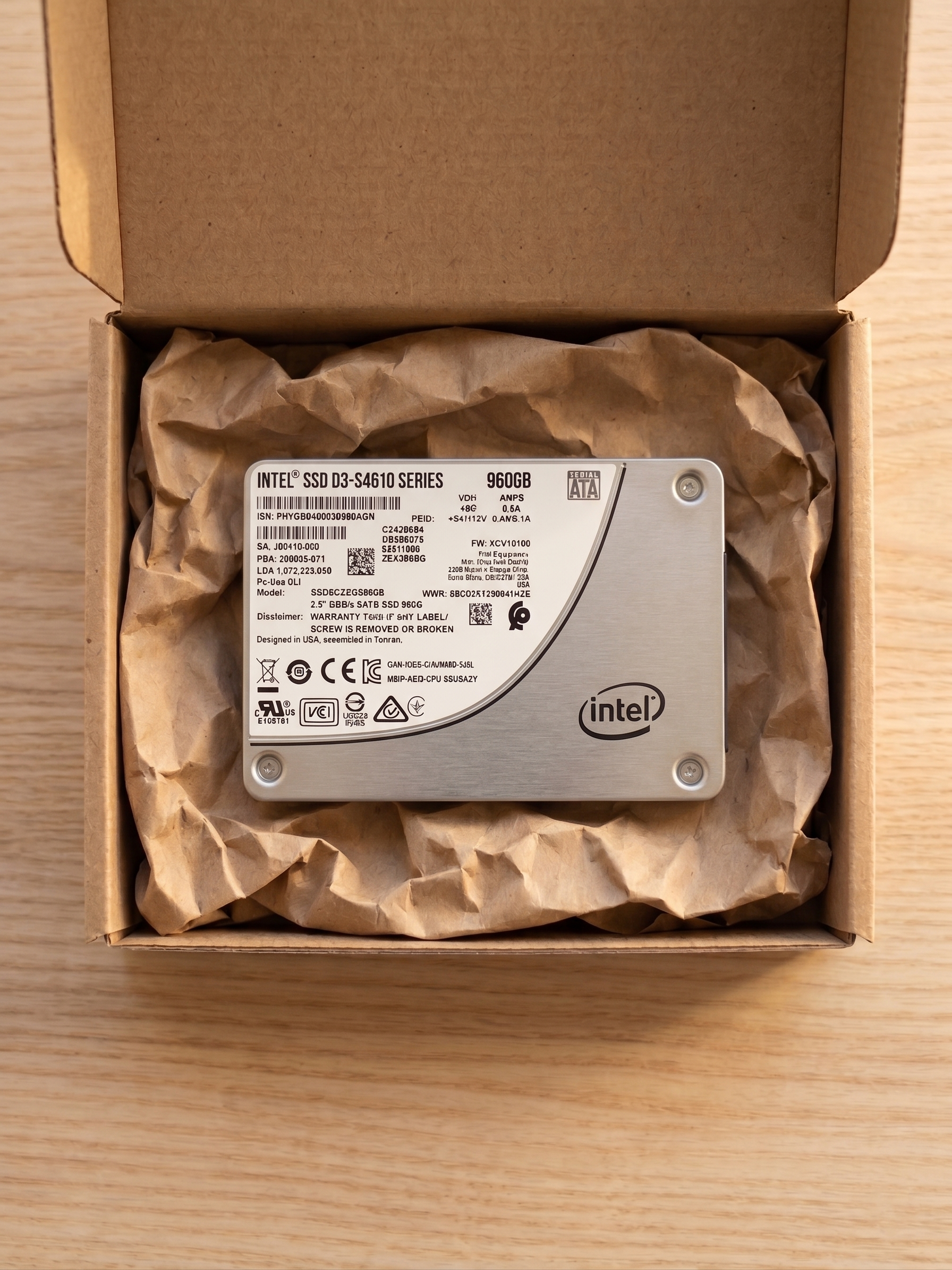 Intel SSD D3-S4610 SSD - 960 Go SATA - Reconditionné