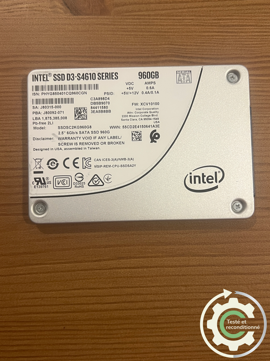 Intel SSD D3-S4610 SSD - 960 Go SATA - Reconditionné