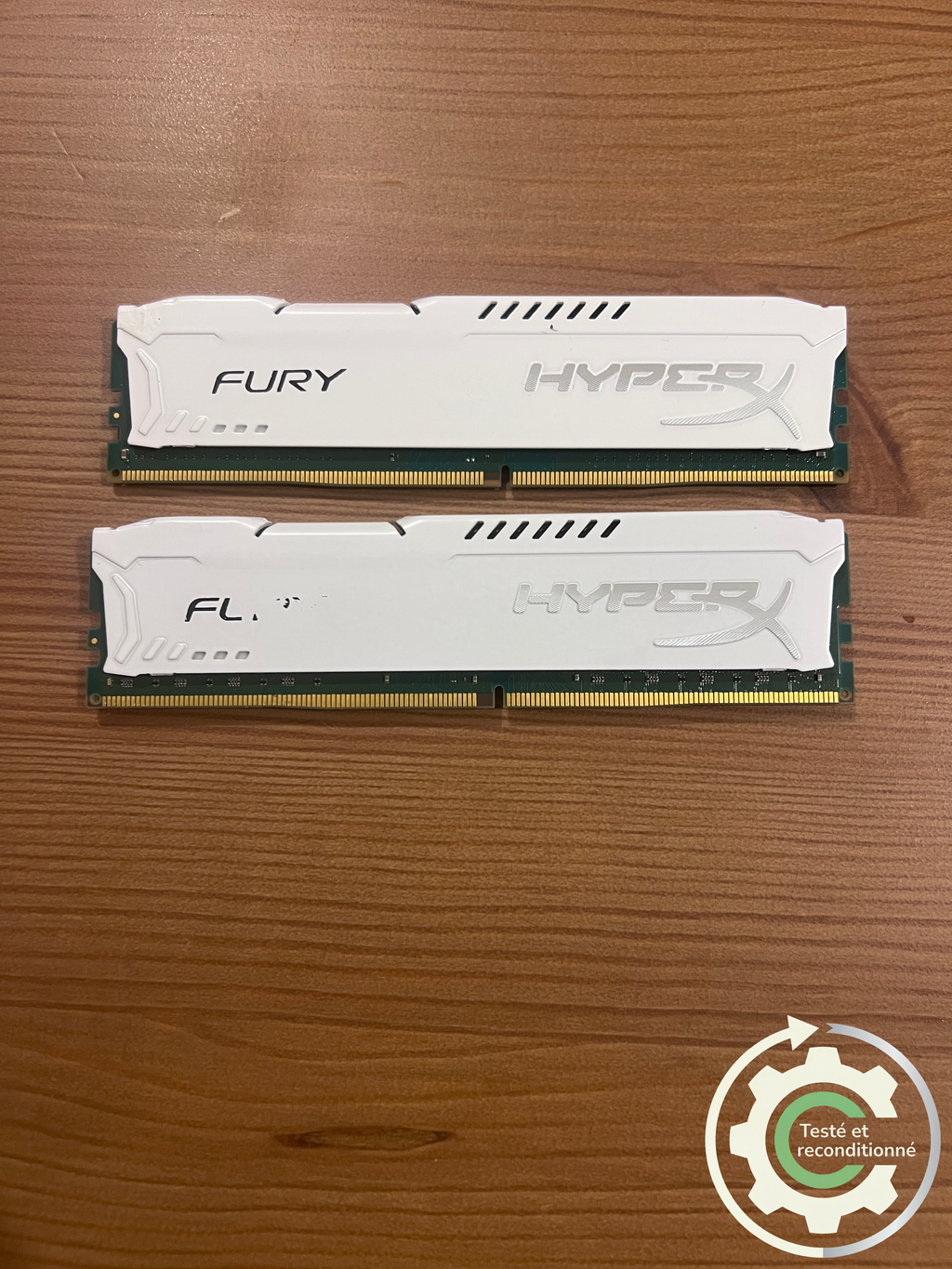 Kingston Fury HyperX - 16 Go (2x8 Go) - DDR4 2400 MHz CL16 - Reconditionnée