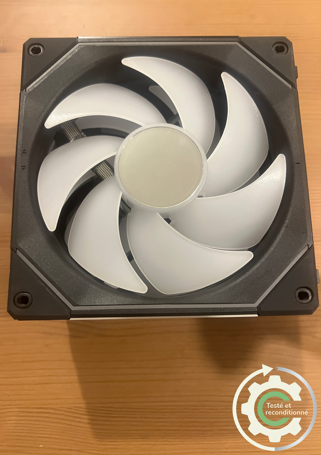 Lian Li UNI FAN SL-INF 140 mm - Pack de 4 - Reconditionnés