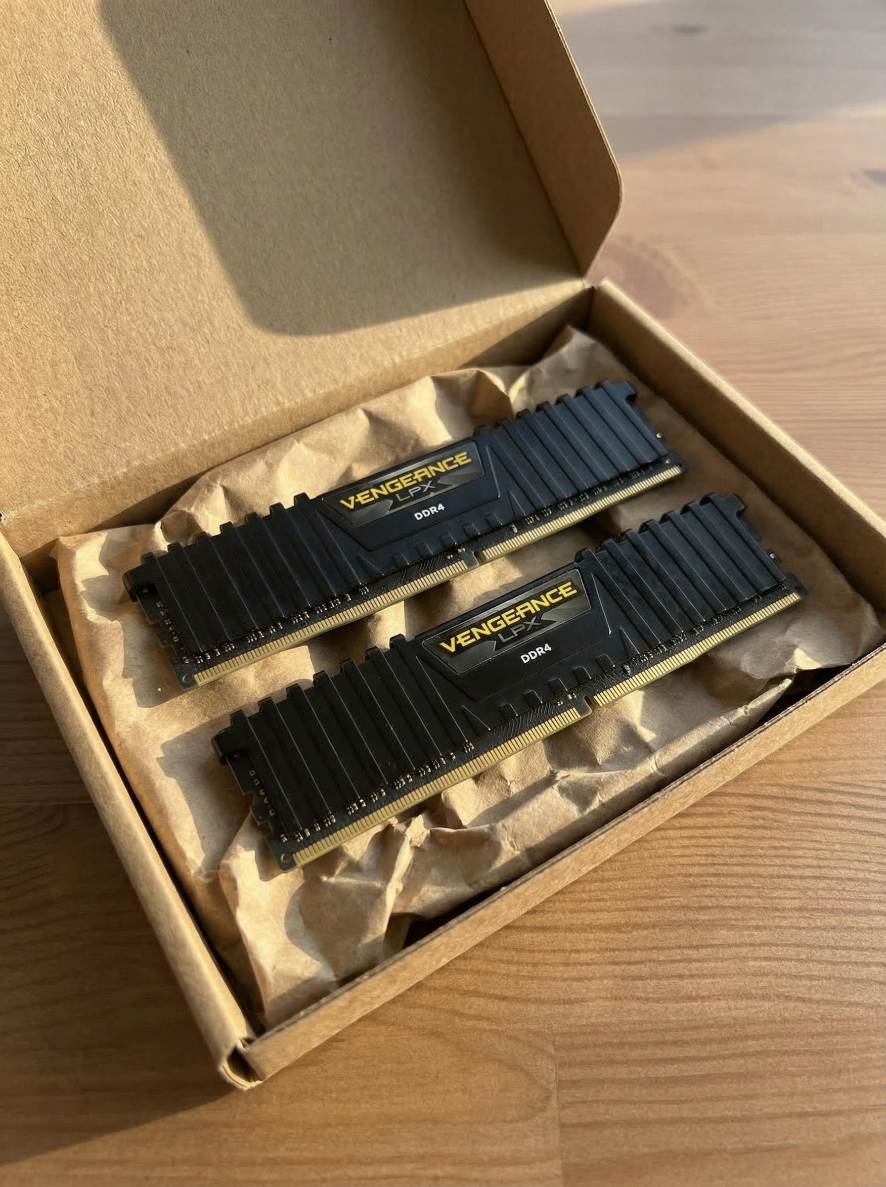 Corsair Vengeance LPX - 8 Go (2x4 Go) - DDR4 2133 MHz - Reconditionné