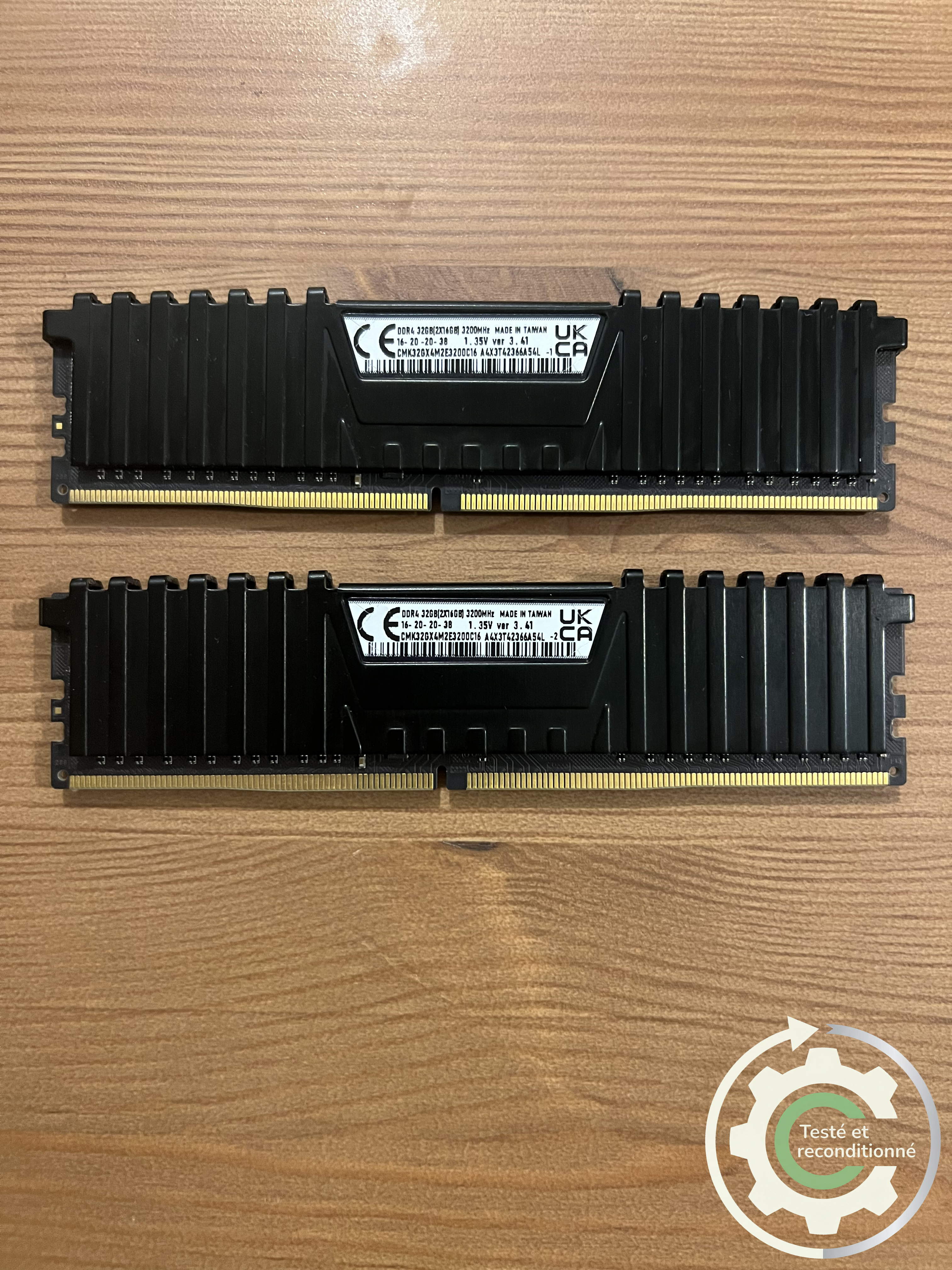 Corsair Vengeance LPX - 32 Go (2x16 Go) - DDR4 3000 MHz CL15 - Reconditionnée
