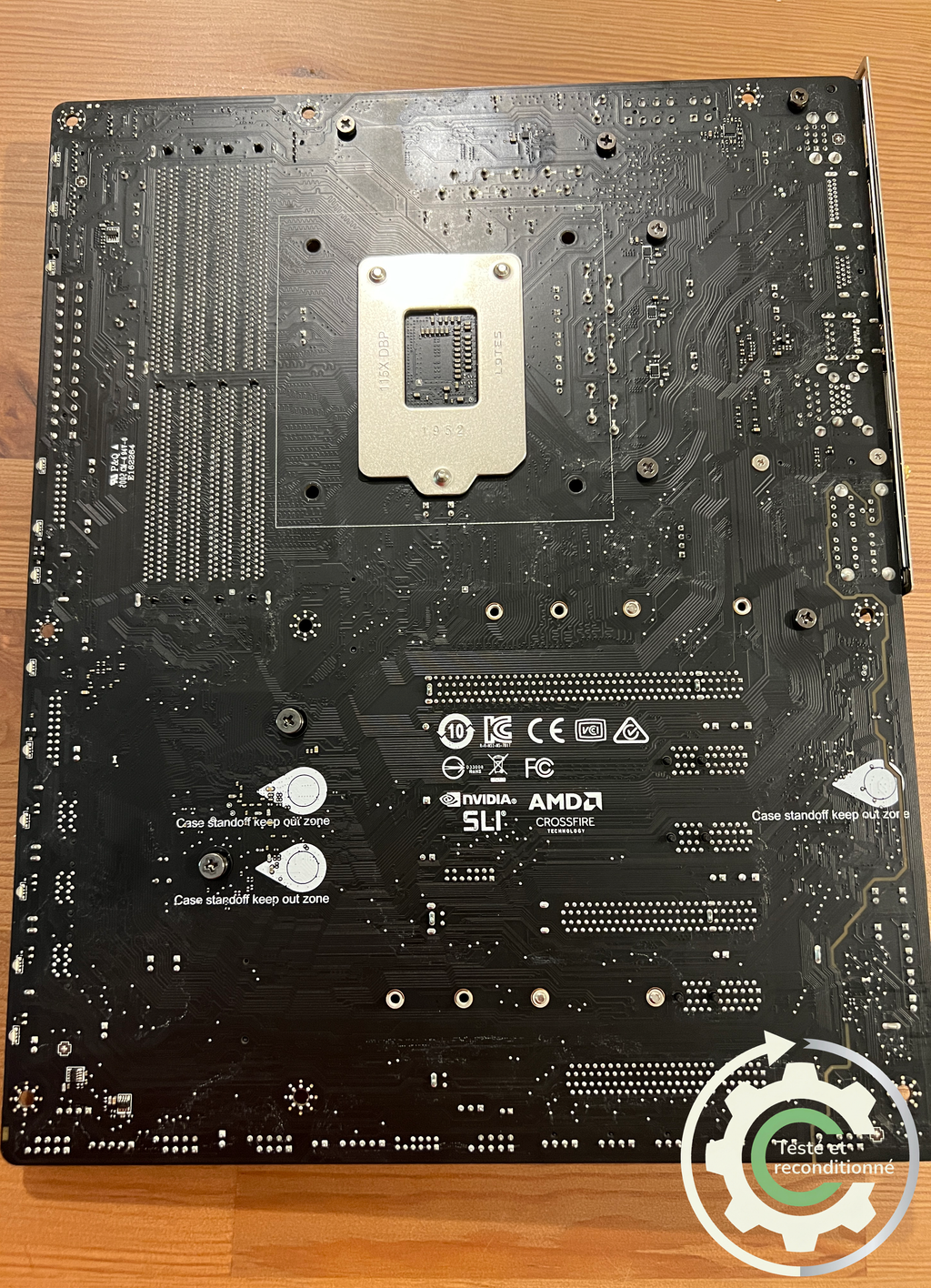 MSI MPG Z390 GAMING PRO CARBON AC - Reconditionnée