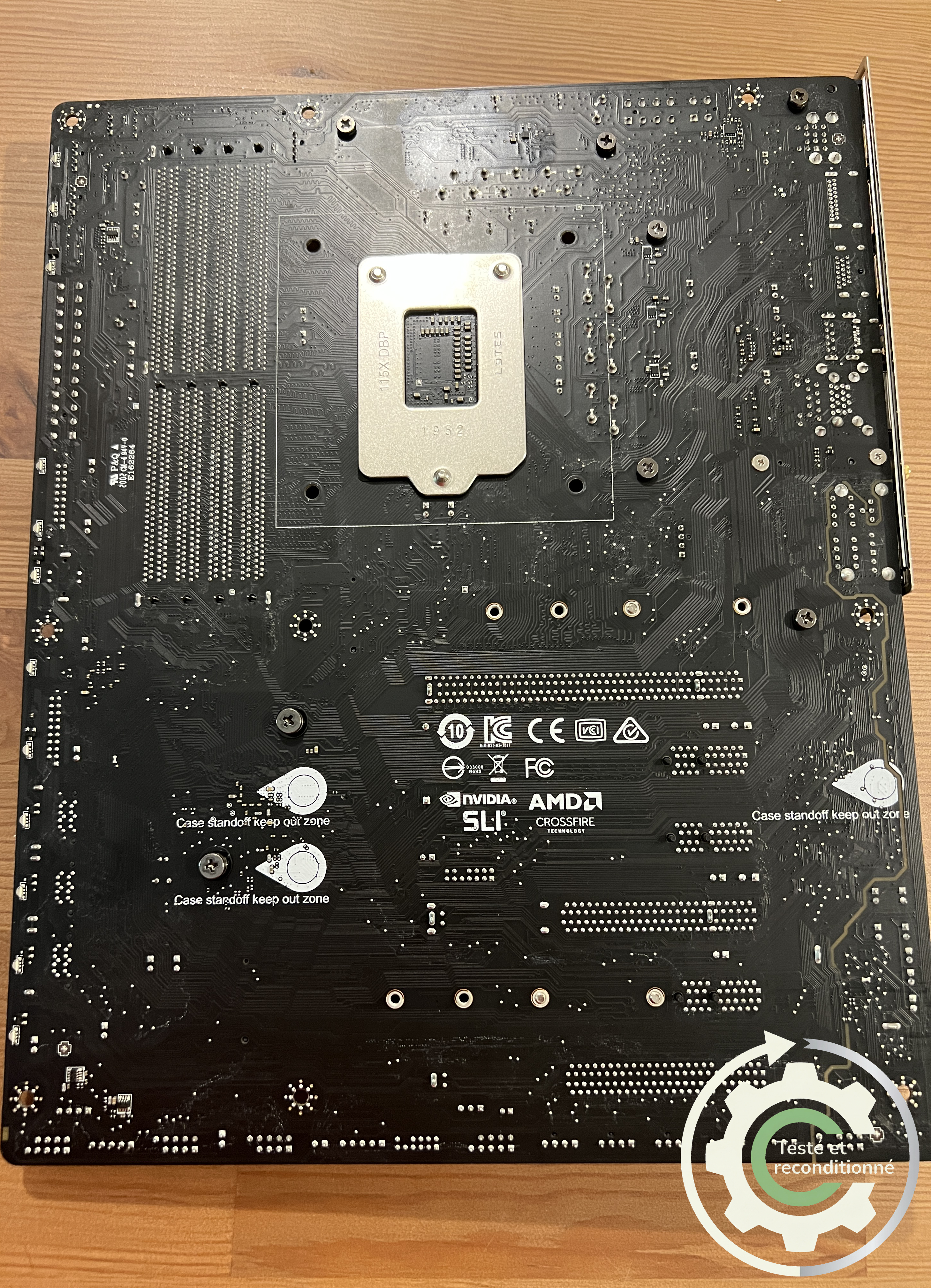 MSI MPG Z390 GAMING PRO CARBON AC - Reconditionnée