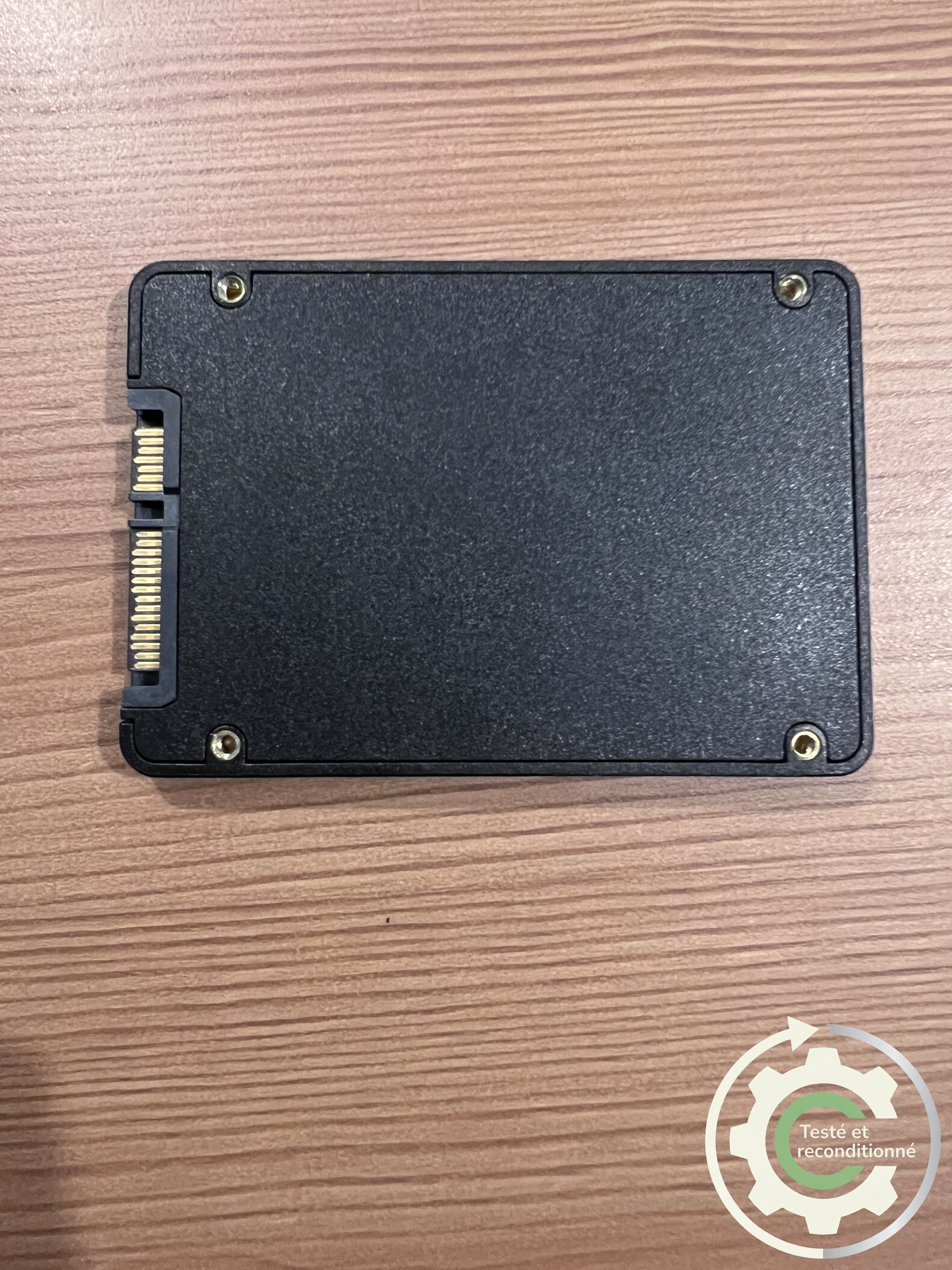 Patriot P220 SSD - 256 Go SATA - Reconditionné