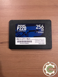 Patriot P220 SSD - 256 Go SATA - Reconditionné