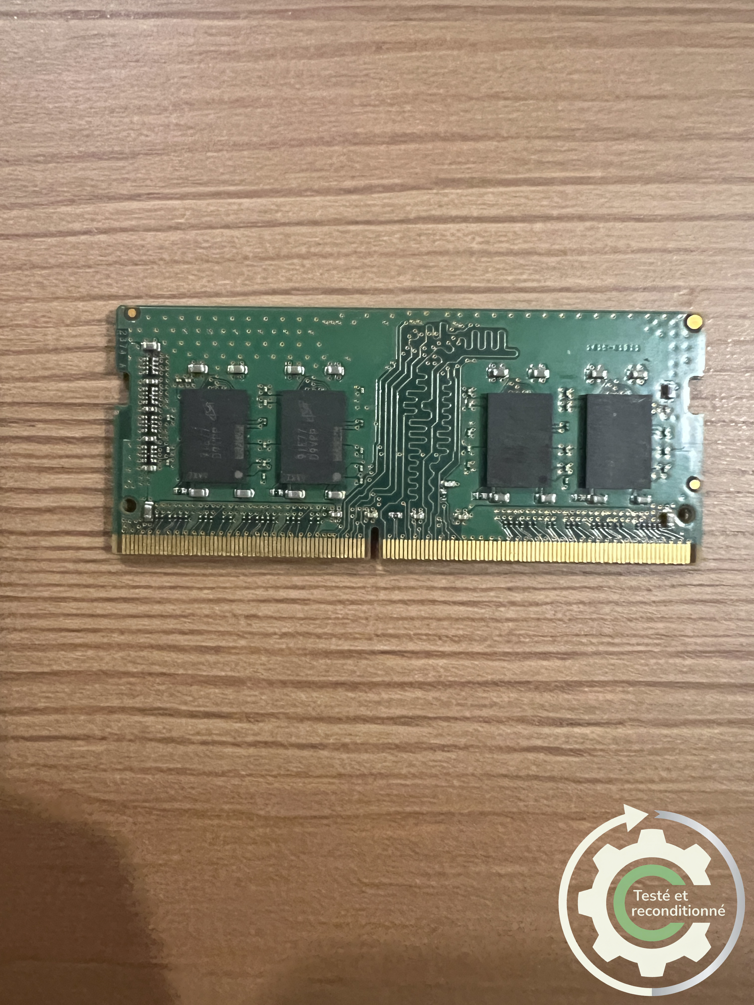 Micron MTA8ATF1G64HZ-2G6E1 - 8 Go - DDR4 2666 MHz - Reconditionné