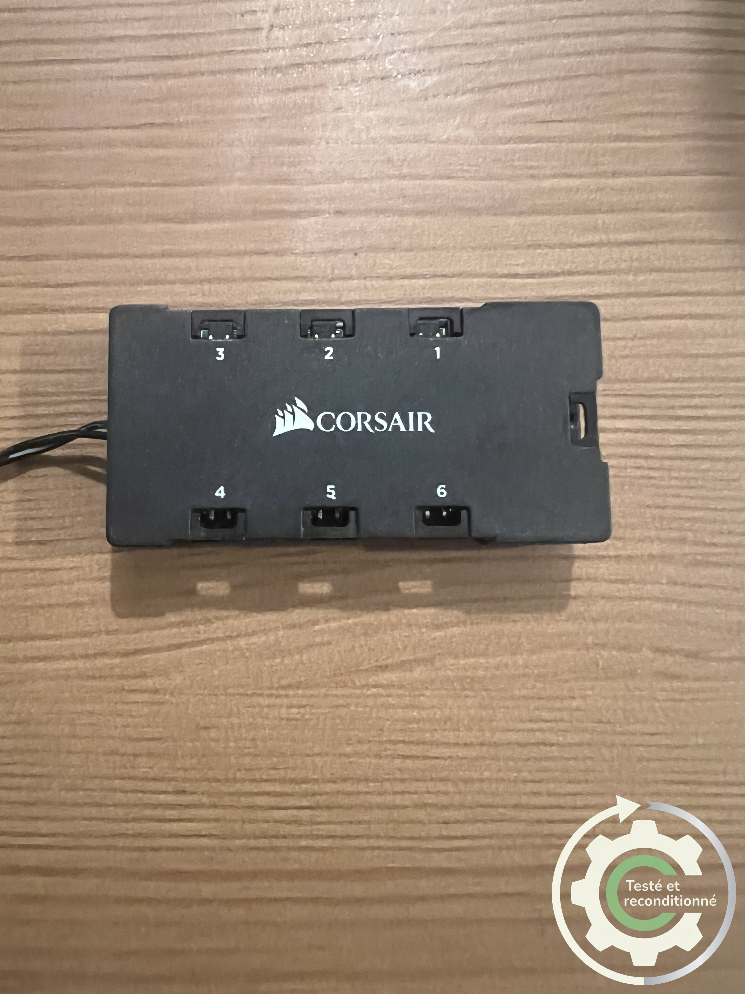 Corsair LL120 RGB - Lot de 6 ventilateurs + Hub RGB - Reconditionnés